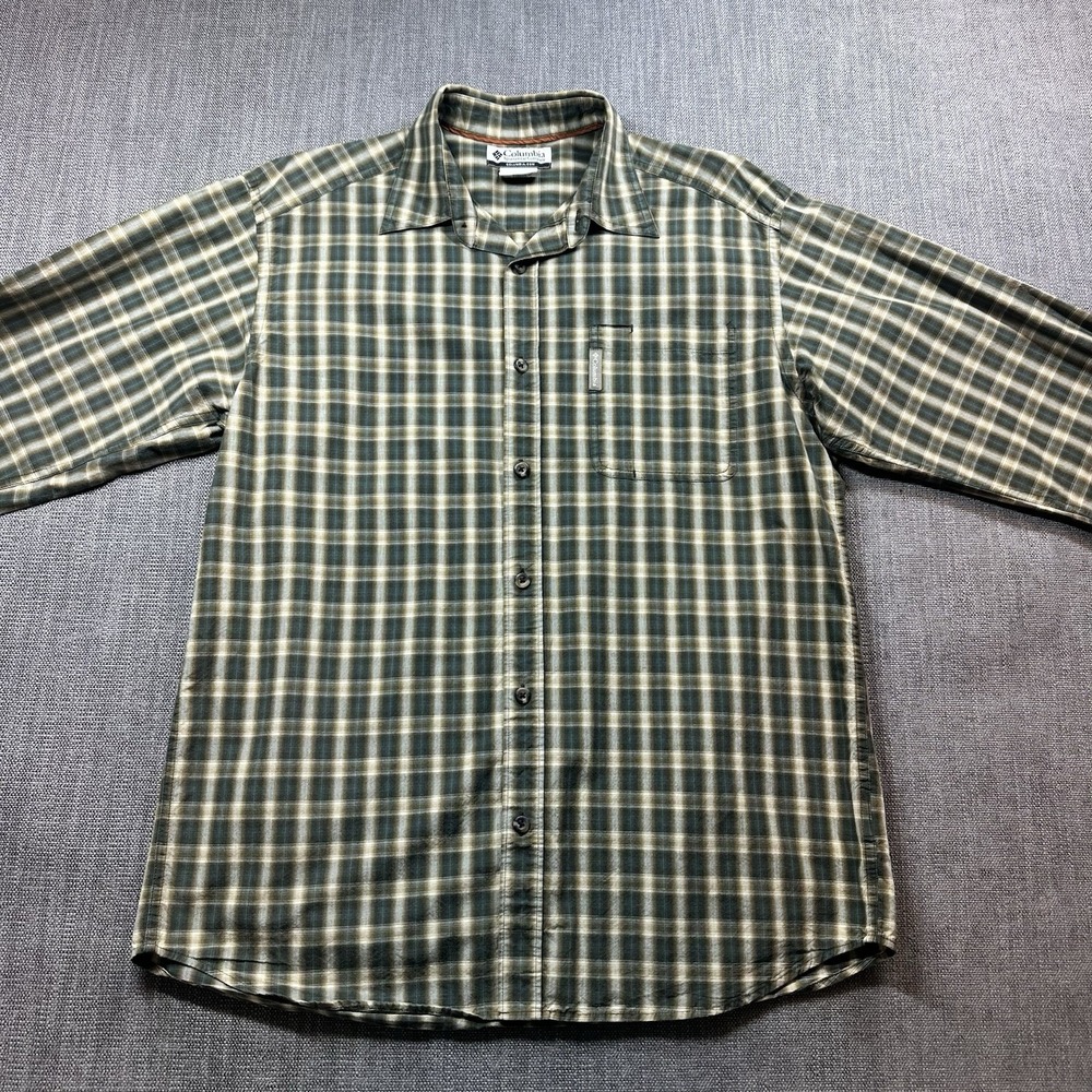 Columbia Men's Shirt‎ Sportswears Company M Green  Short Sleeve Button Down